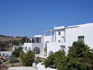 Glarakia Studios_Milos_cyclades