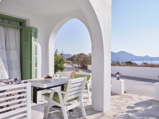 Glarakia Studios_Milos_cyclades